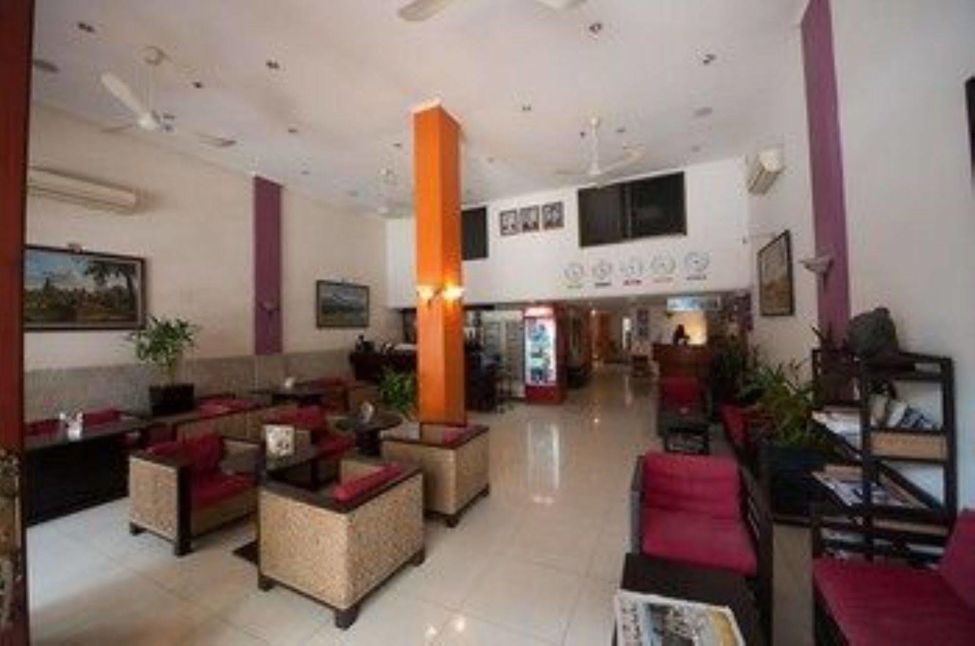 City Centre Hotel Phnom Penh Exterior foto